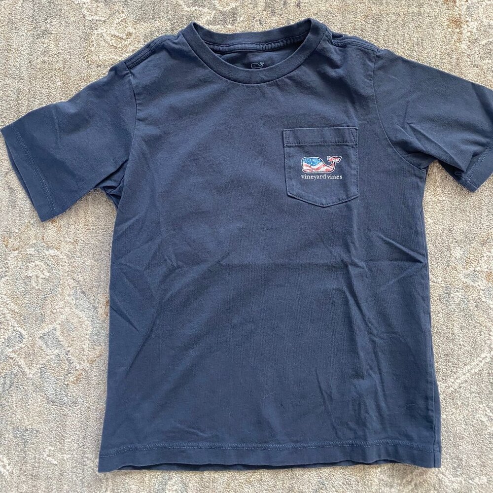 Vineyard Vines American Flag tee - Size 5